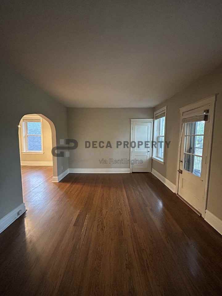 4954 Sutherland Ave #2F - Photo 3 of 14