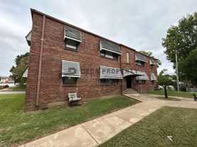 3955 Jamieson Ave #1E - Photo 1 of 1