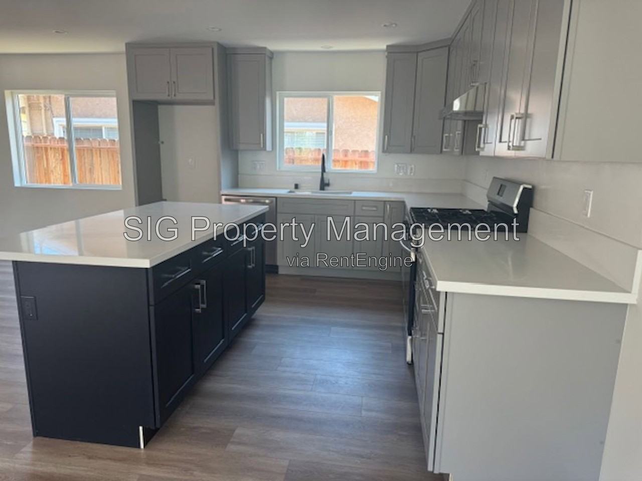10003 Foothill Blvd - Photo 4 of 19