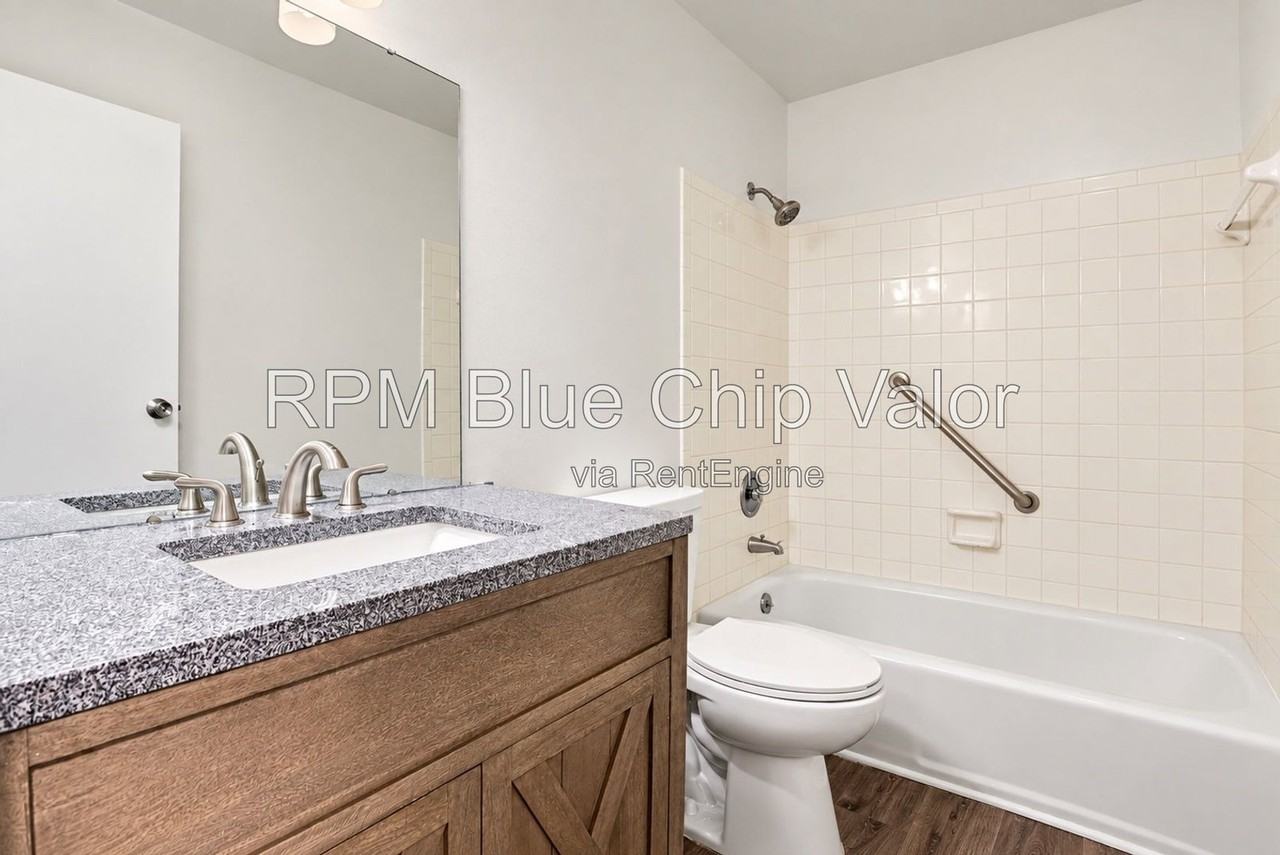 1465 Eaton Ave #3 - Photo 7 of 18