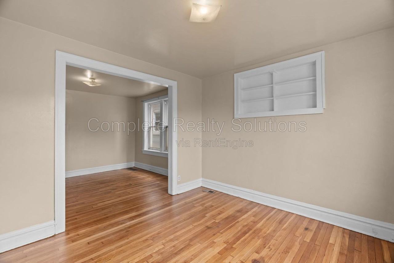 4175 Mcree Ave #1E - Photo 6 of 24
