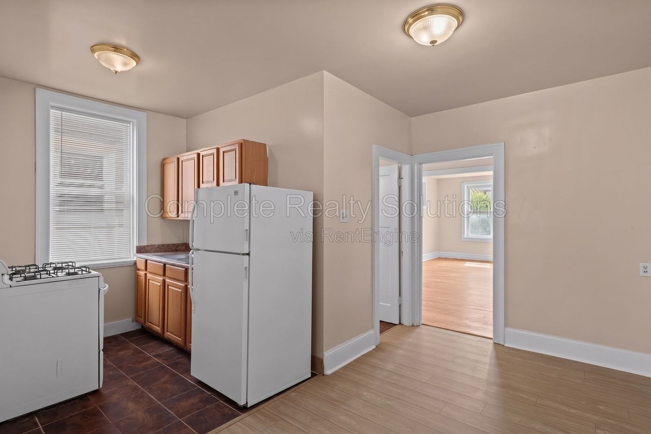 4175 Mcree Ave #1E