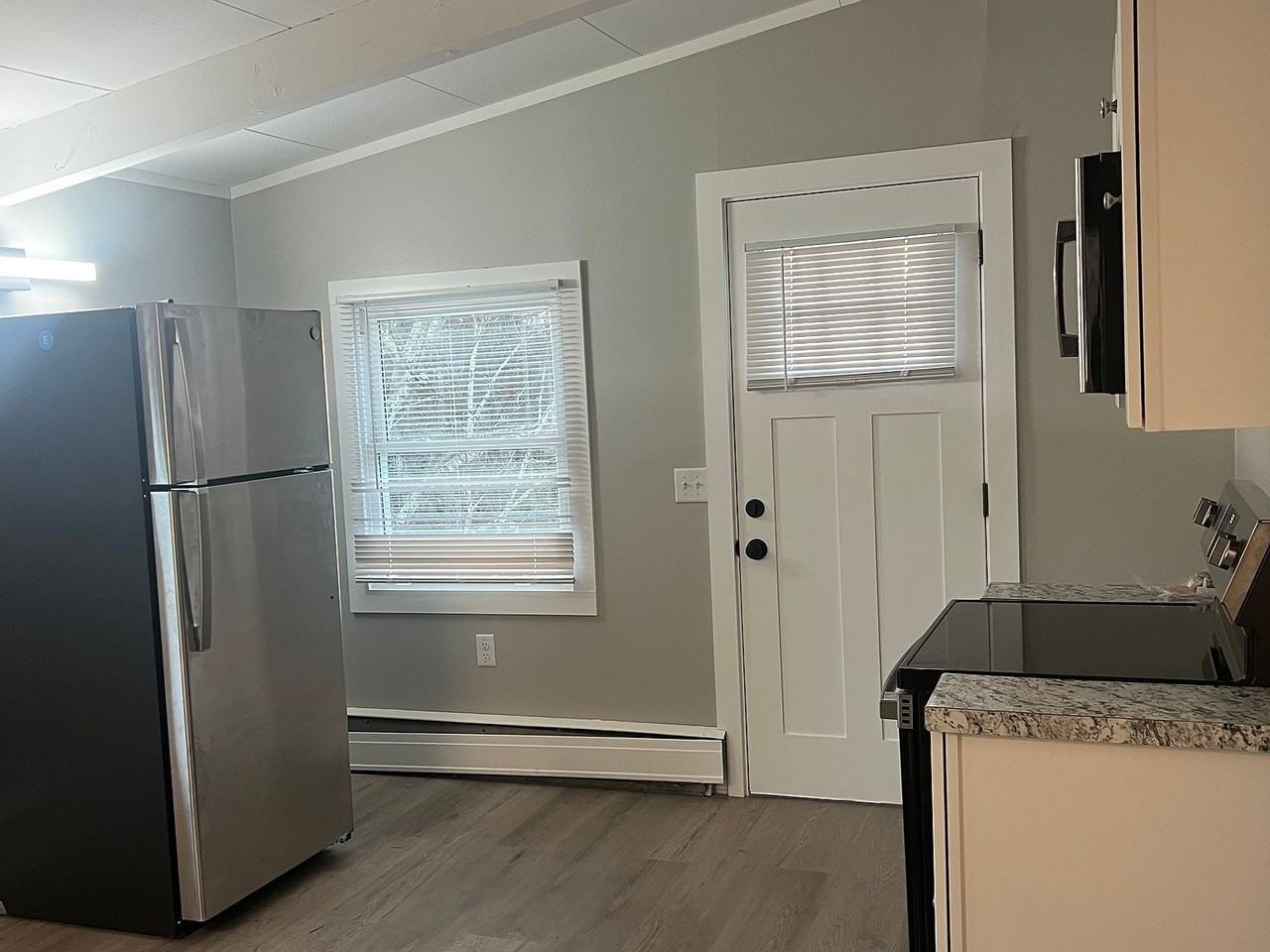 46 Franklin St #3B - Photo 4 of 17
