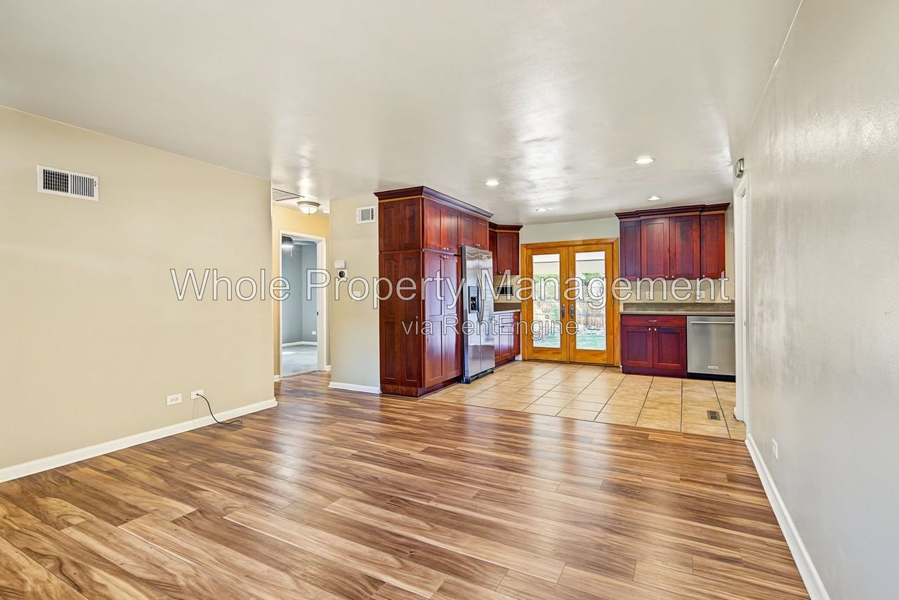 2727 S Steele St #1 - Photo 2 of 30