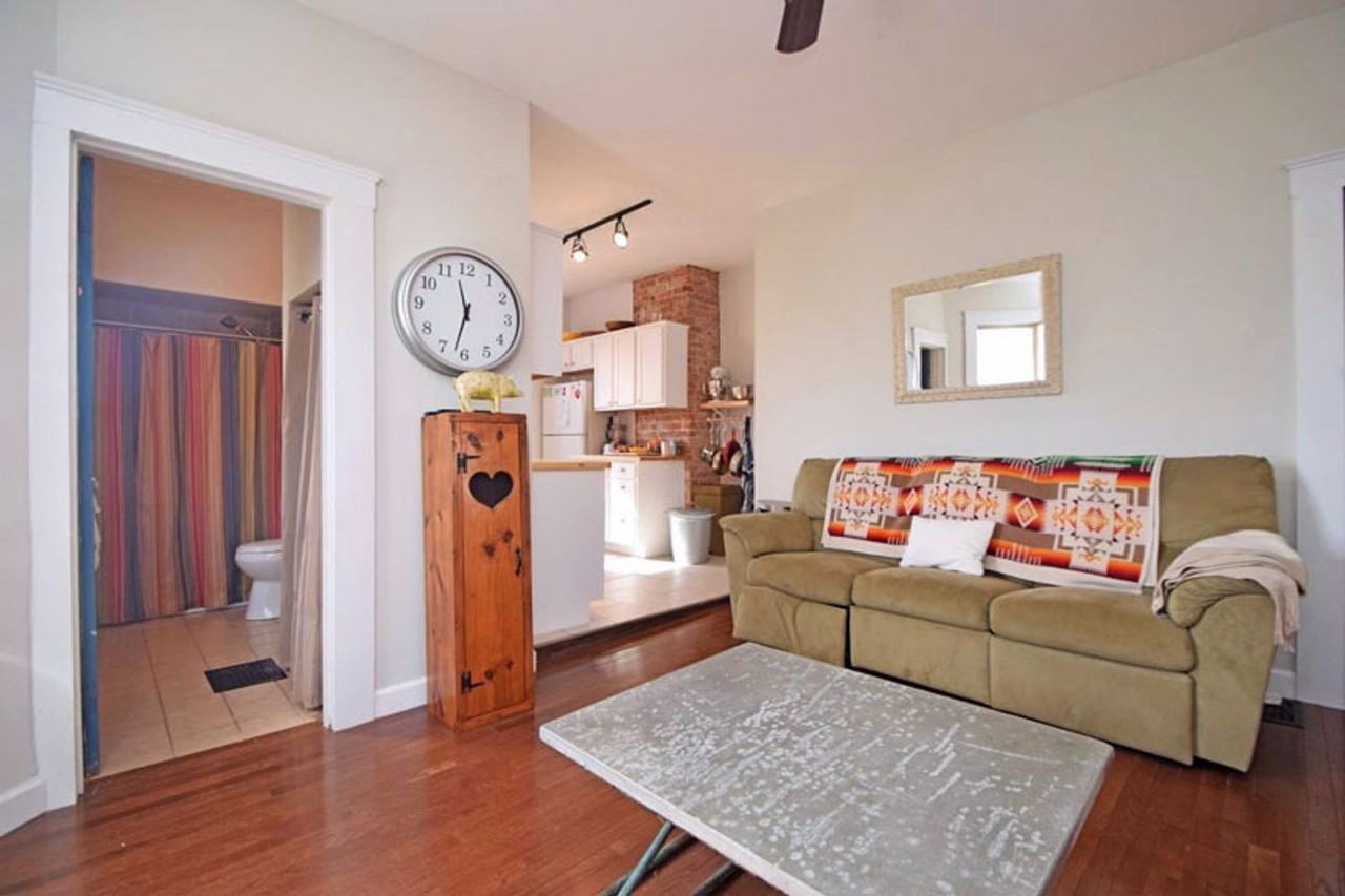 407 Ada St - Photo 5 of 15