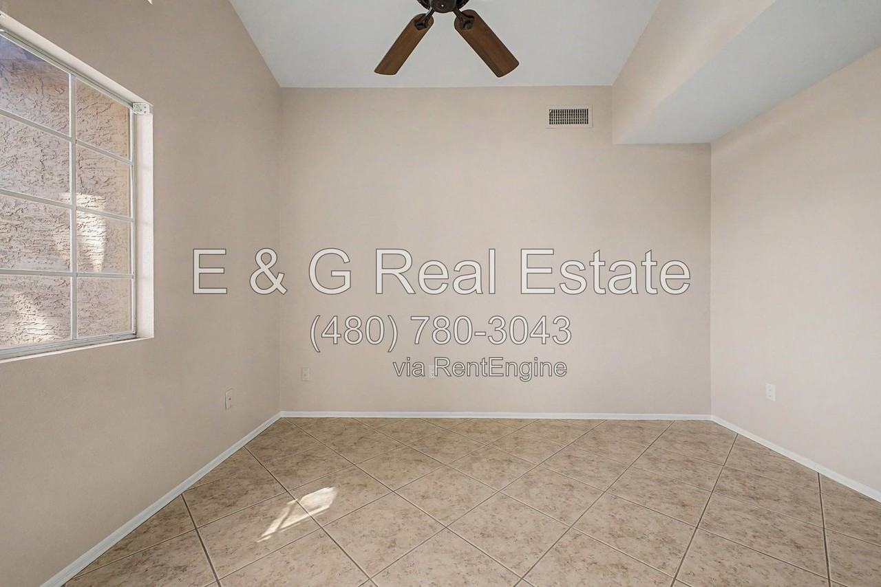 4106 E Ashurst Dr - Photo 5 of 39