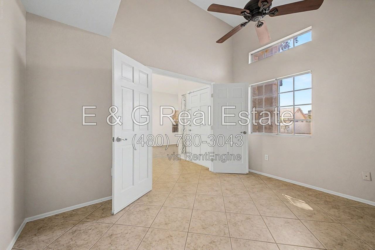4106 E Ashurst Dr - Photo 6 of 39