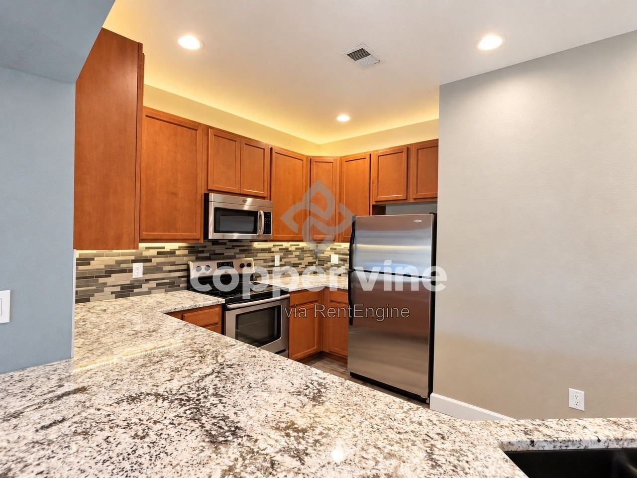 9745 Dexter Ln - Photo 6 of 33