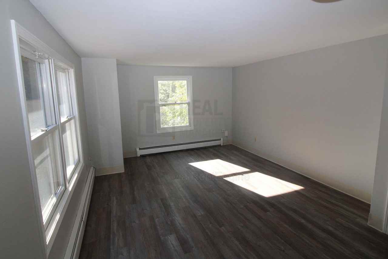 17 Ellison Dr #5 - Photo 6 of 13