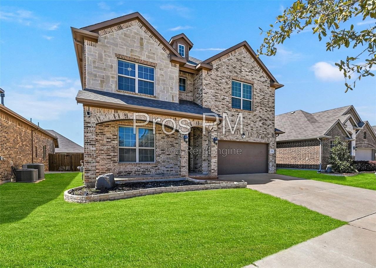 3608 Helm Ln - Photo 5 of 36