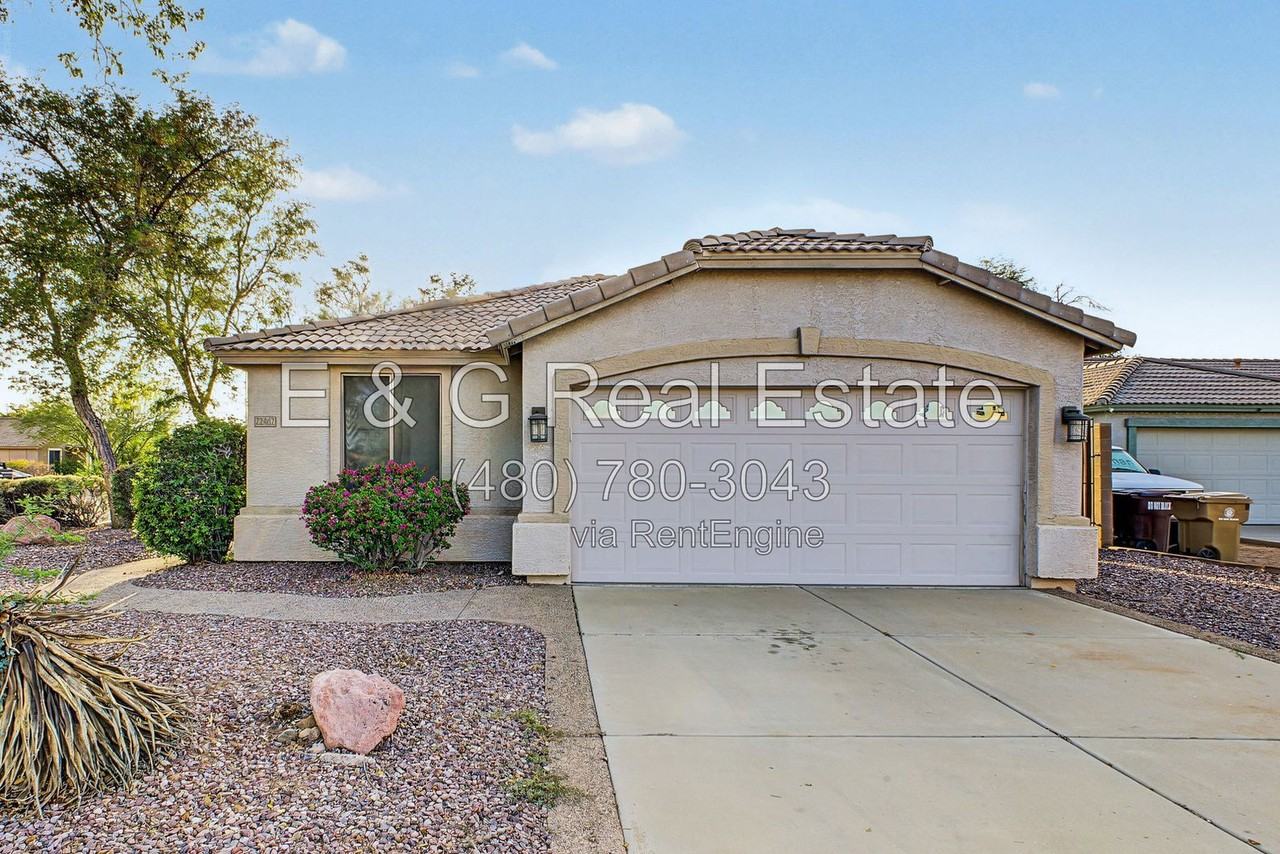 22462 N 107th Dr - Photo 3 of 33