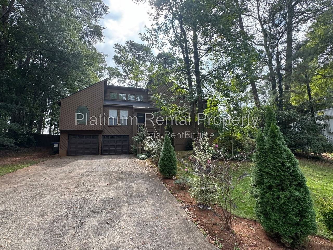 4818 Highpoint Dr Ne - Photo 2 of 29