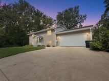2309 Woodbridge Cir - Photo 1 of 1