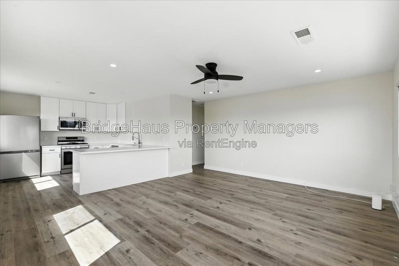 4971 72nd St - Photo 2 of 12