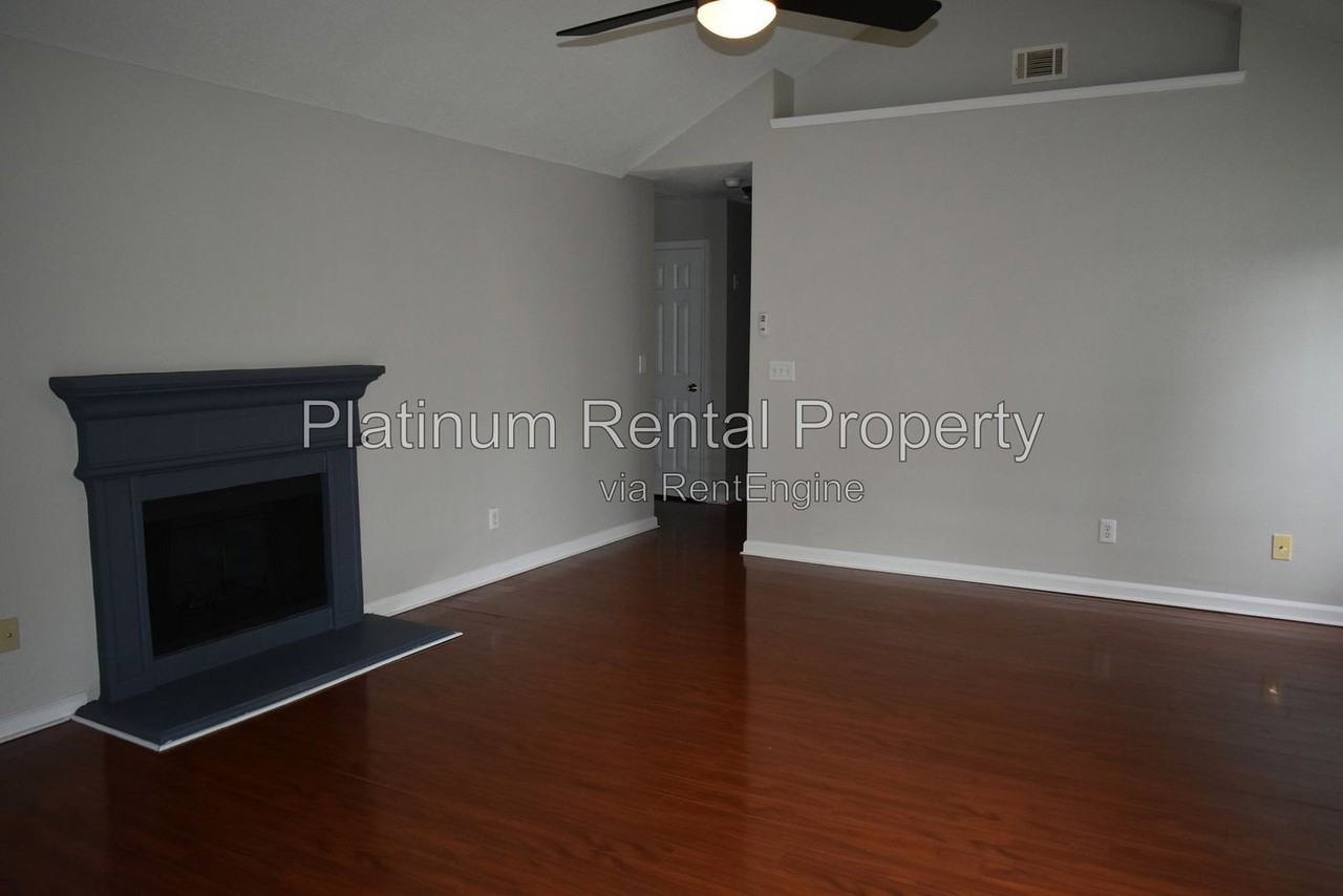 6614 Browns Mill Ferry Dr - Photo 4 of 25