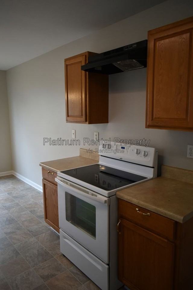 6614 Browns Mill Ferry Dr - Photo 7 of 25