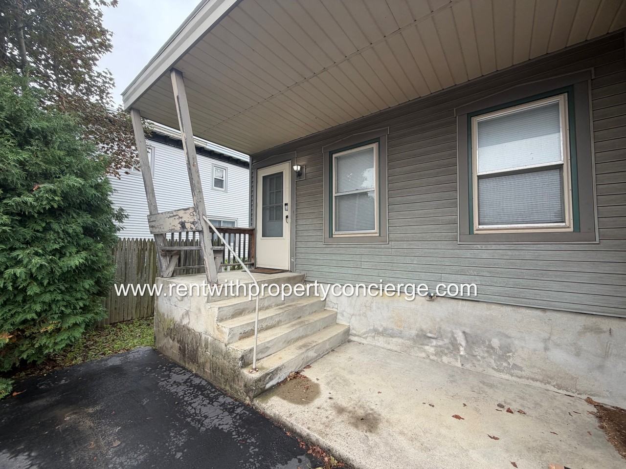 13 Lincoln Ave #2 - Photo 5 of 7