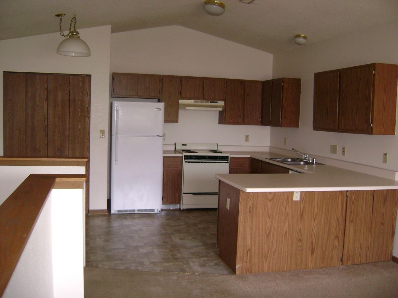 2026 S. Cliff #D - Photo 2 of 10