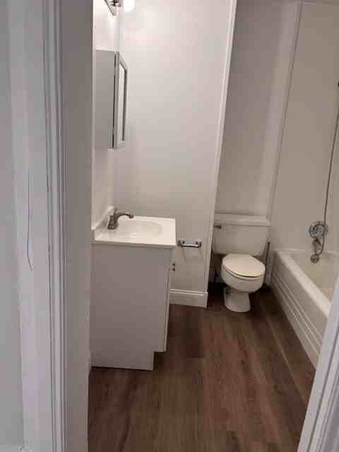 318 S State St #2 - Photo 7 of 11