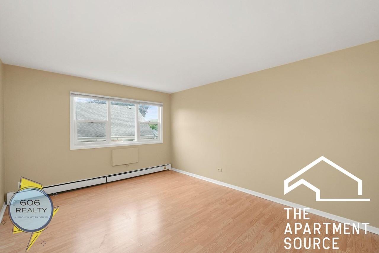 1213 N 34th Ave #22 - Photo 7 of 27