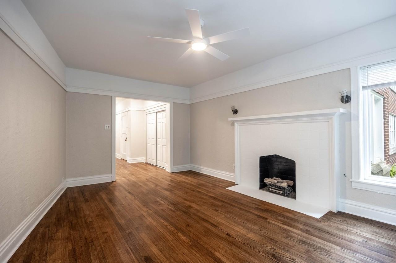 1227 W Jarvis Ave #1 - Photo 6 of 25