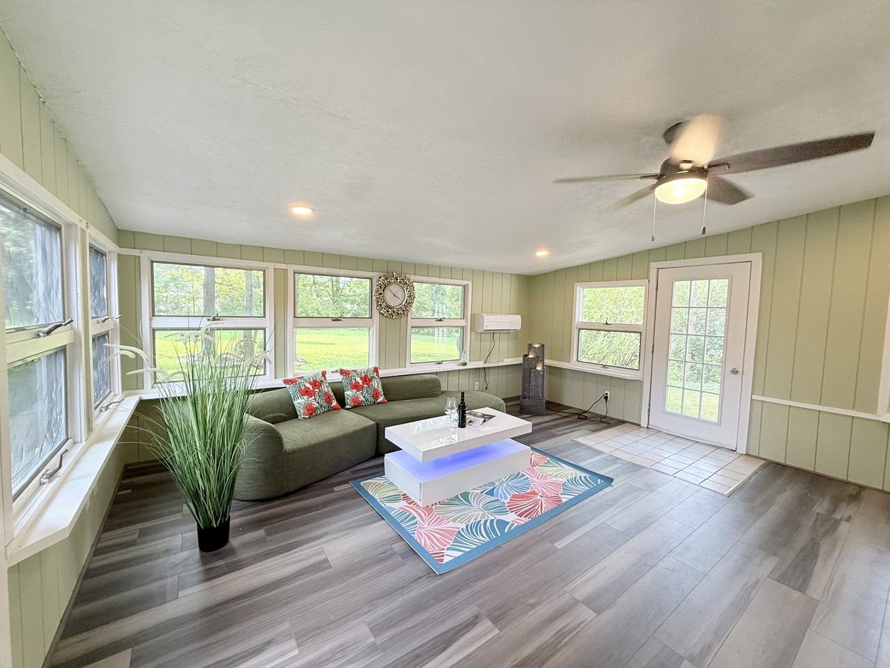 60 S Ireland Blvd #NA - Photo 5 of 31