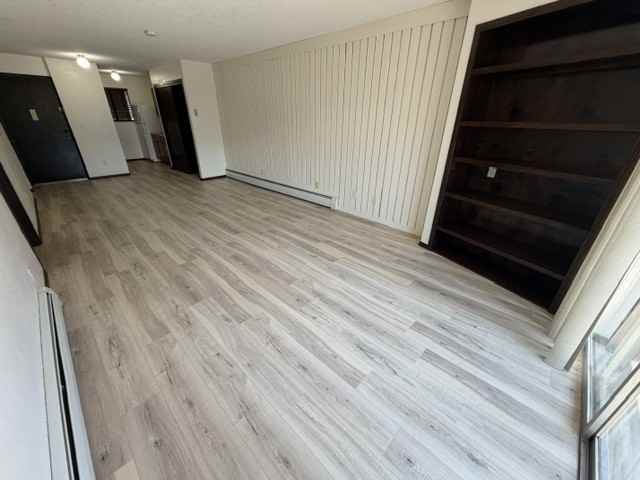 3154 Lakeside Dr #203 - Photo 5 of 44
