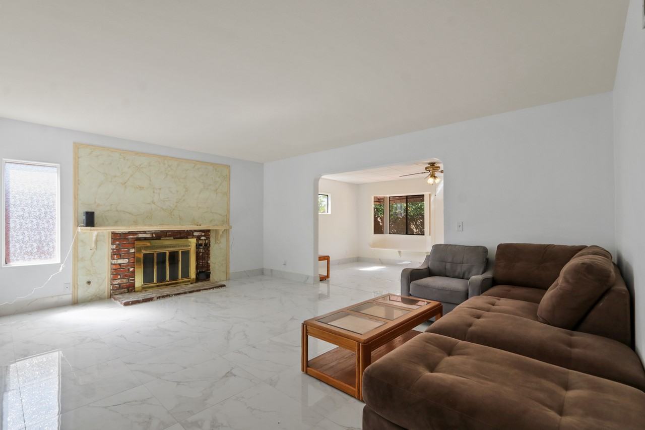 9726 Kimberly Ave #NA - Photo 2 of 10