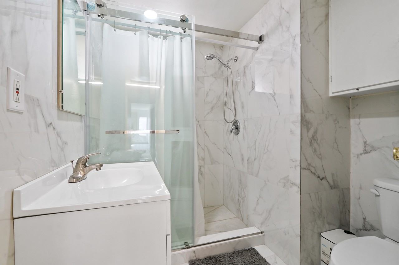 9726 Kimberly Ave #NA - Photo 6 of 10
