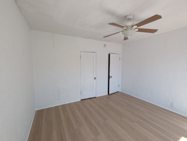 1427 S Sherbourne Dr #1427 - Photo 3 of 17