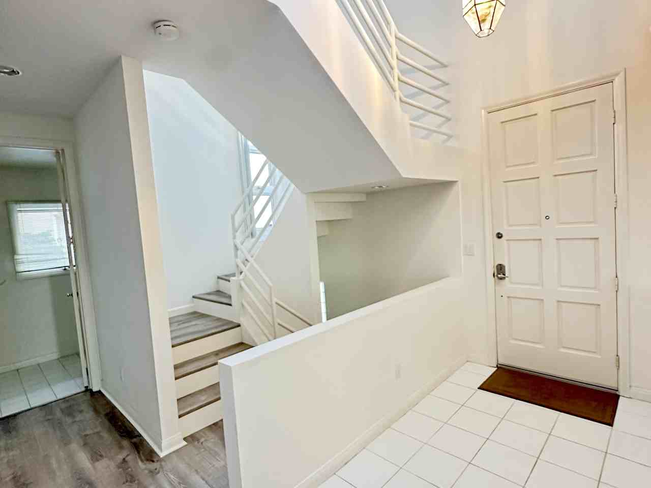 520 Marine Street - Photo 7 of 19