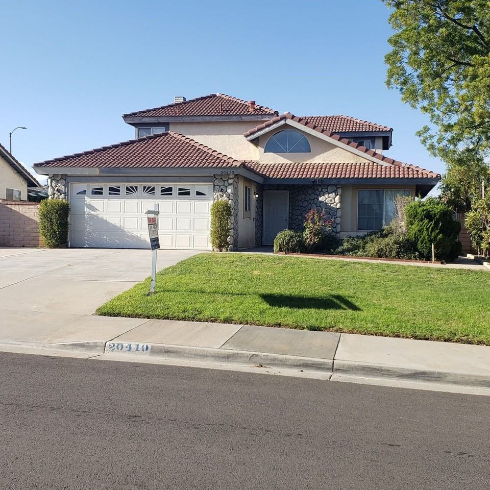 20410 Mesa Oak Dr