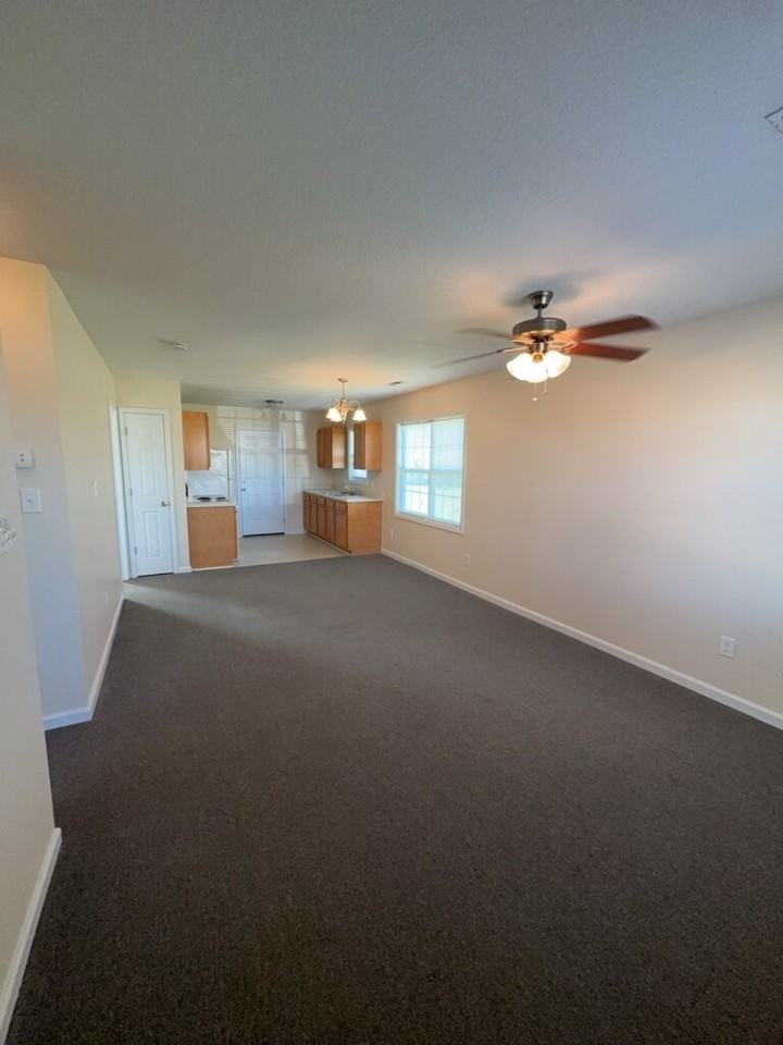 204 Angus Ln - Photo 2 of 16