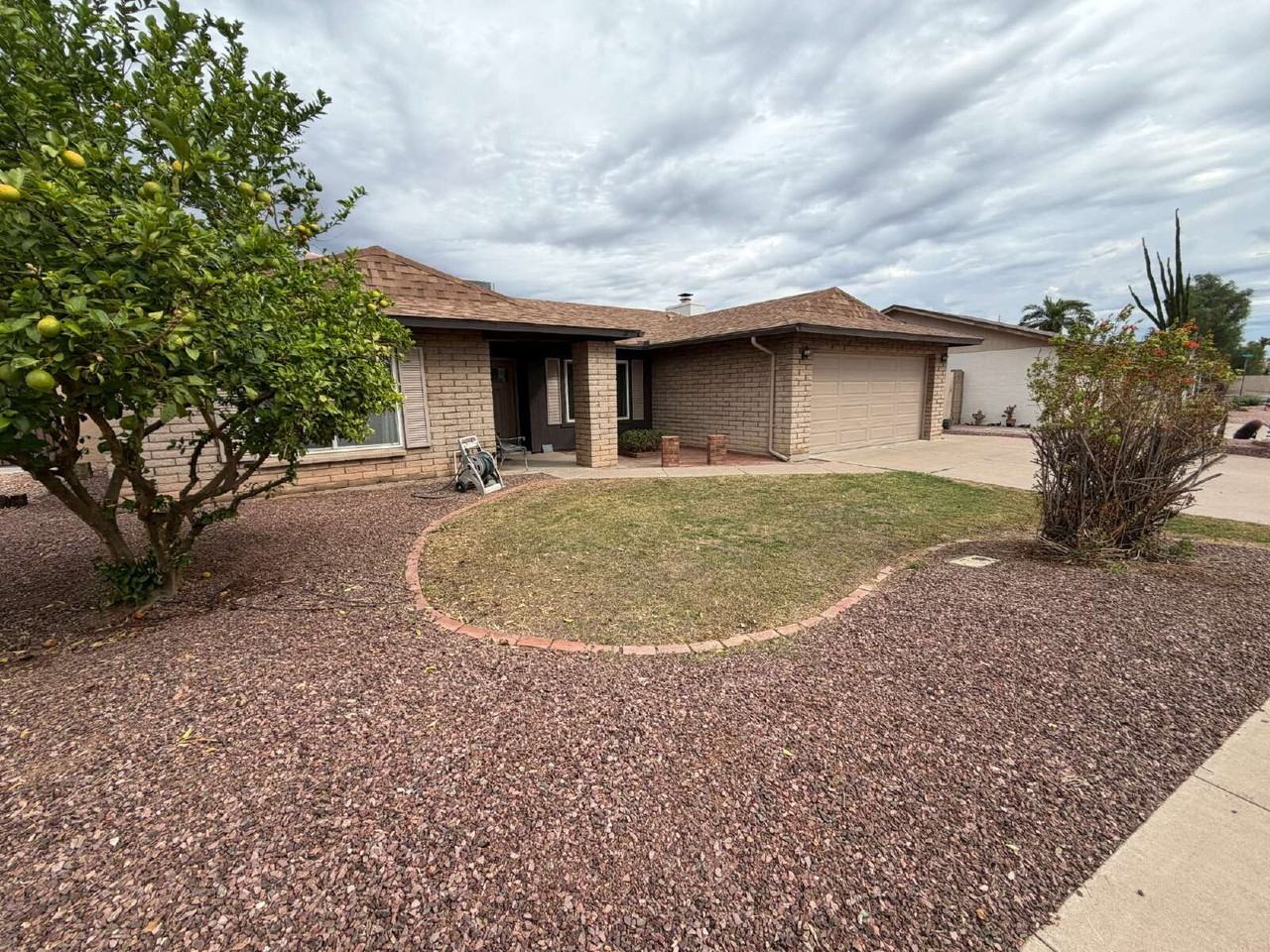 2722 W Monte Ave - Photo 3 of 31
