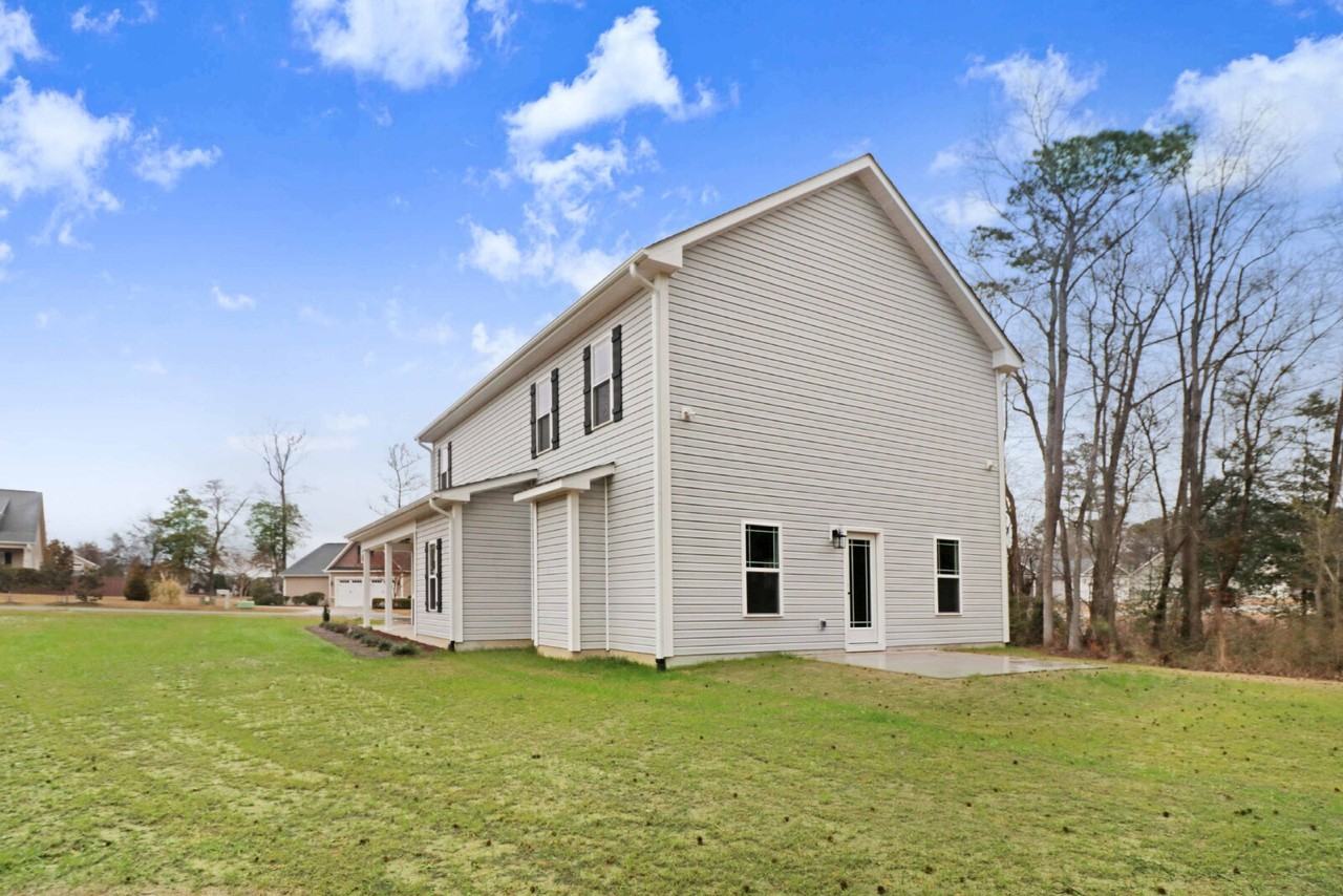 104 Barringer Dr - Photo 4 of 23