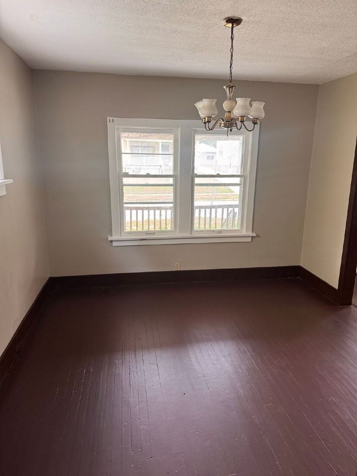 4948 E 84th St - Photo 5 of 10