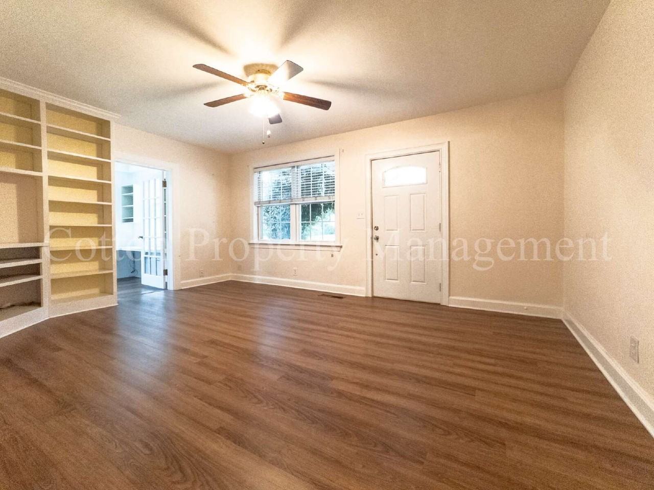 2110 Brandon Rd - Photo 4 of 44