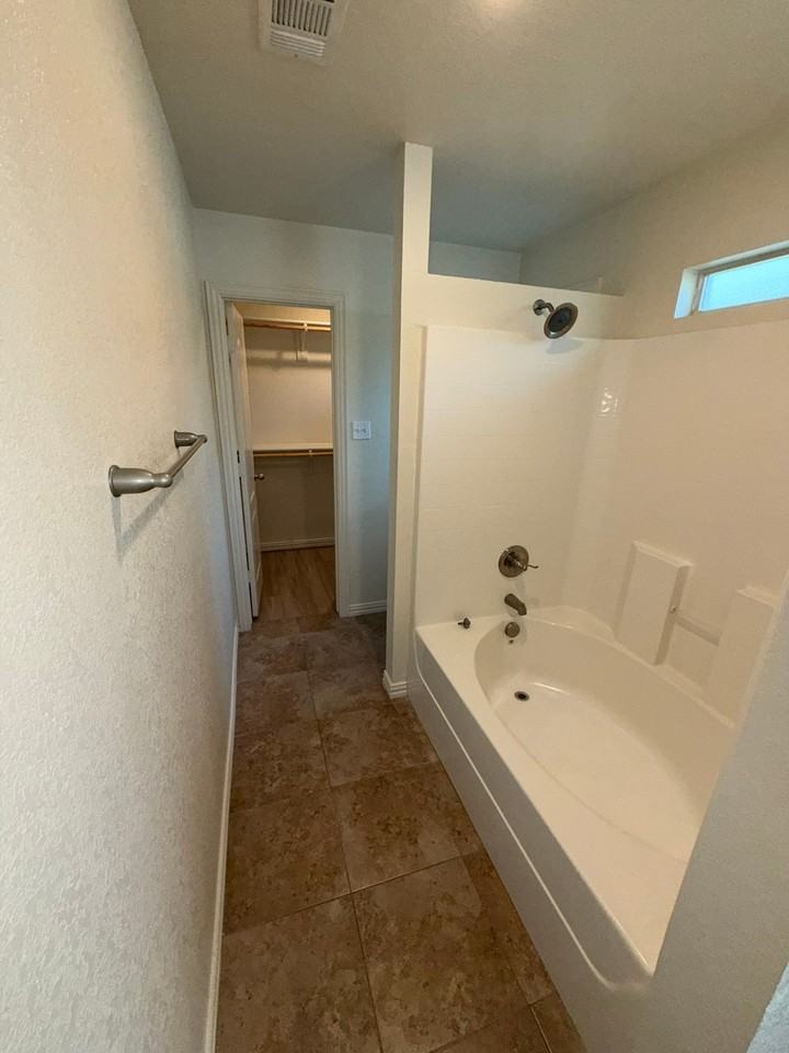 8363 Saddle Brook Dr - Photo 2 of 19