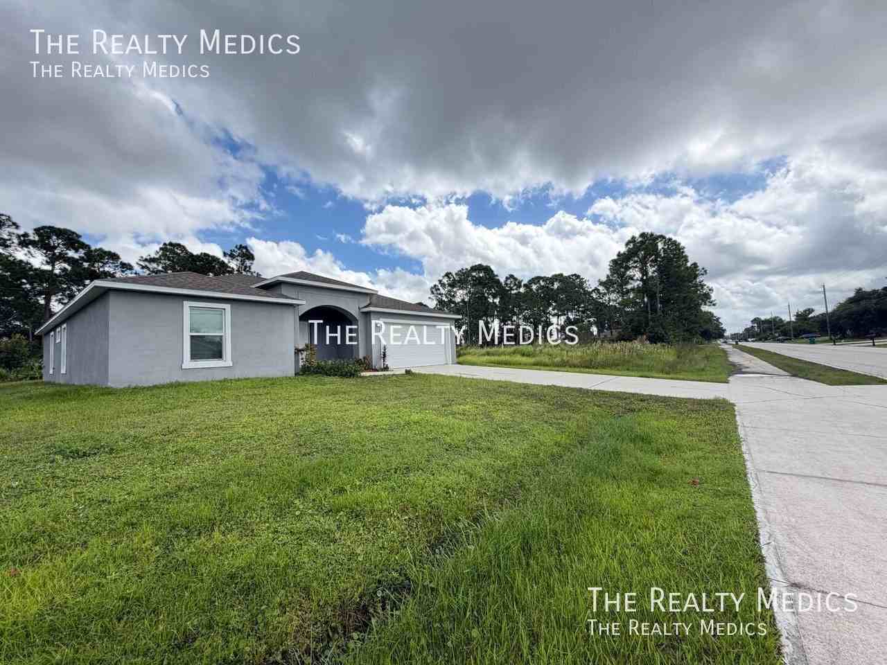 875 San Filippo Dr Se - Photo 3 of 25