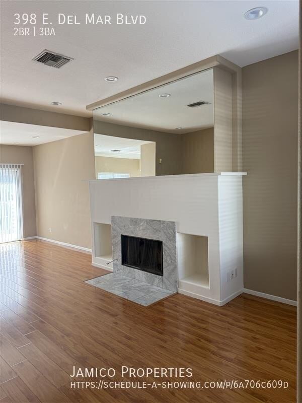 398 E Del Mar Blvd - Photo 2 of 23