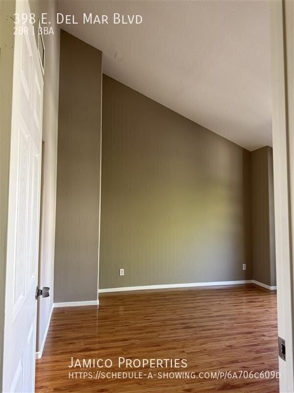 398 E Del Mar Blvd - Photo 7 of 23