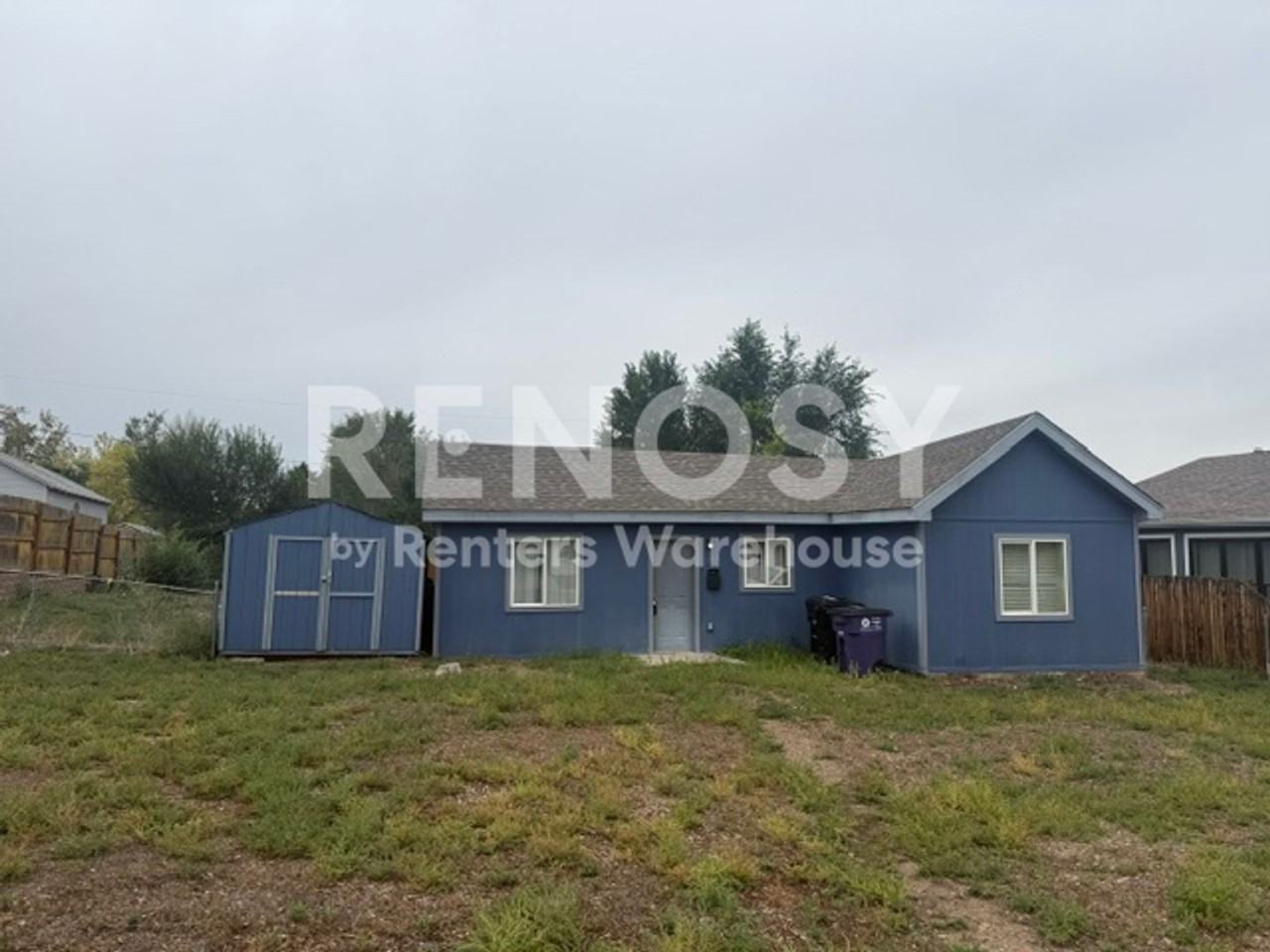 139 S Raleigh St - Photo 3 of 18