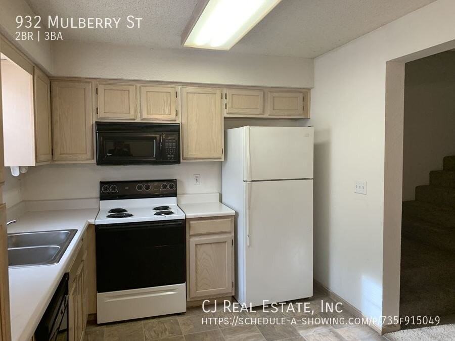 932 Mulberry St - Photo 4 of 8