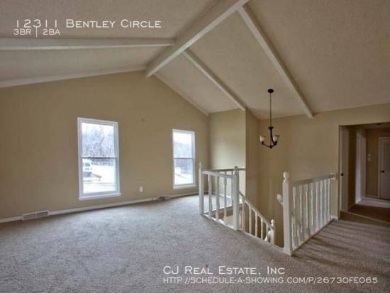 12311 Bentley Cir - Photo 2 of 8