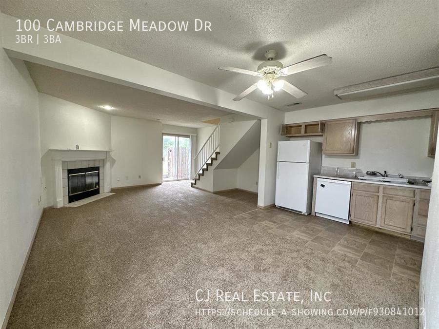 100 Cambridge Meadows Dr - Photo 2 of 9