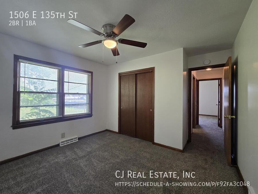 1506 E 135th St - Photo 6 of 9
