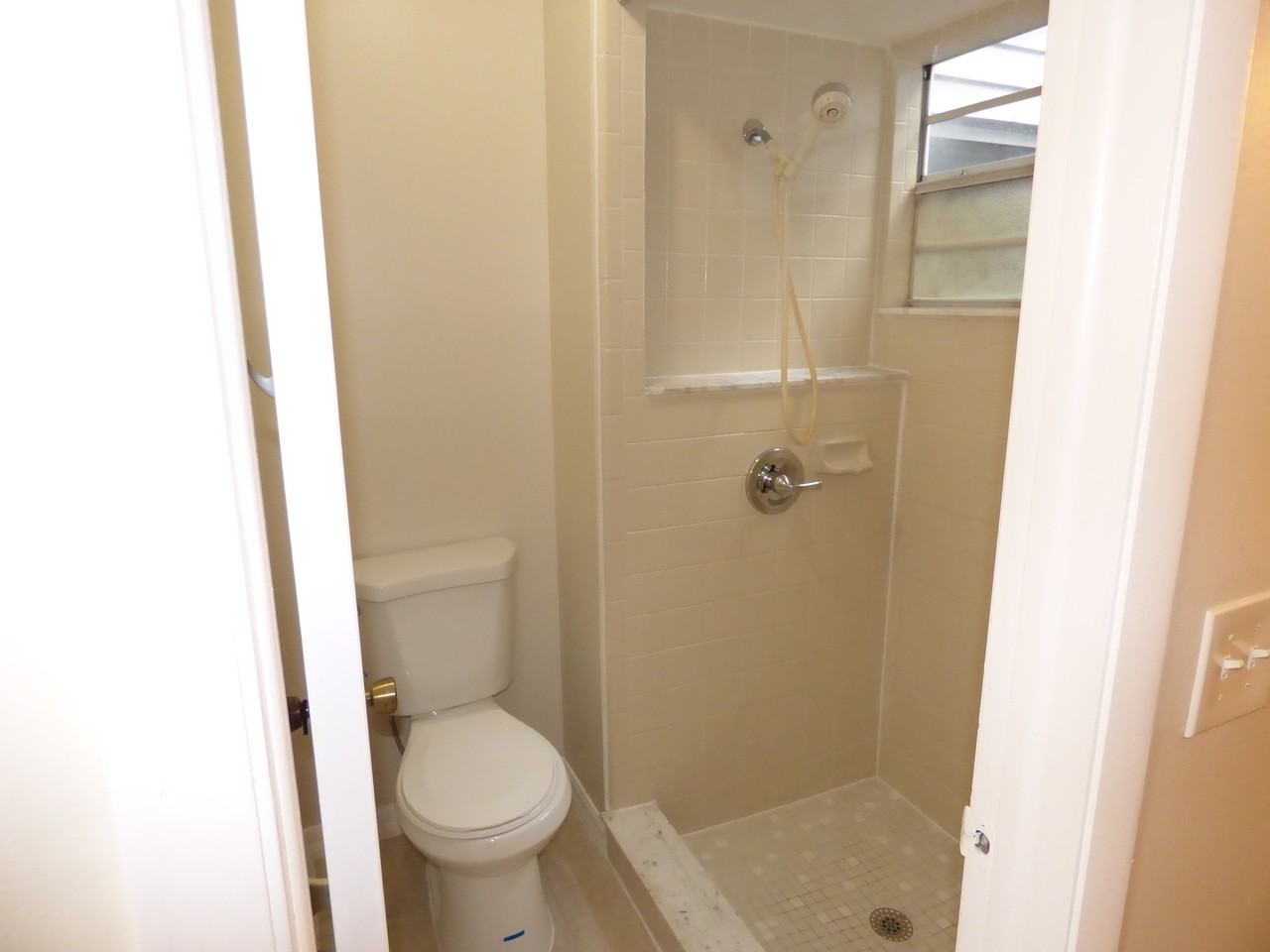 1385 Landry Cir - Photo 7 of 12