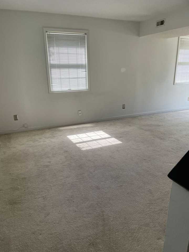 1761 High School Dr - Photo 5 of 14