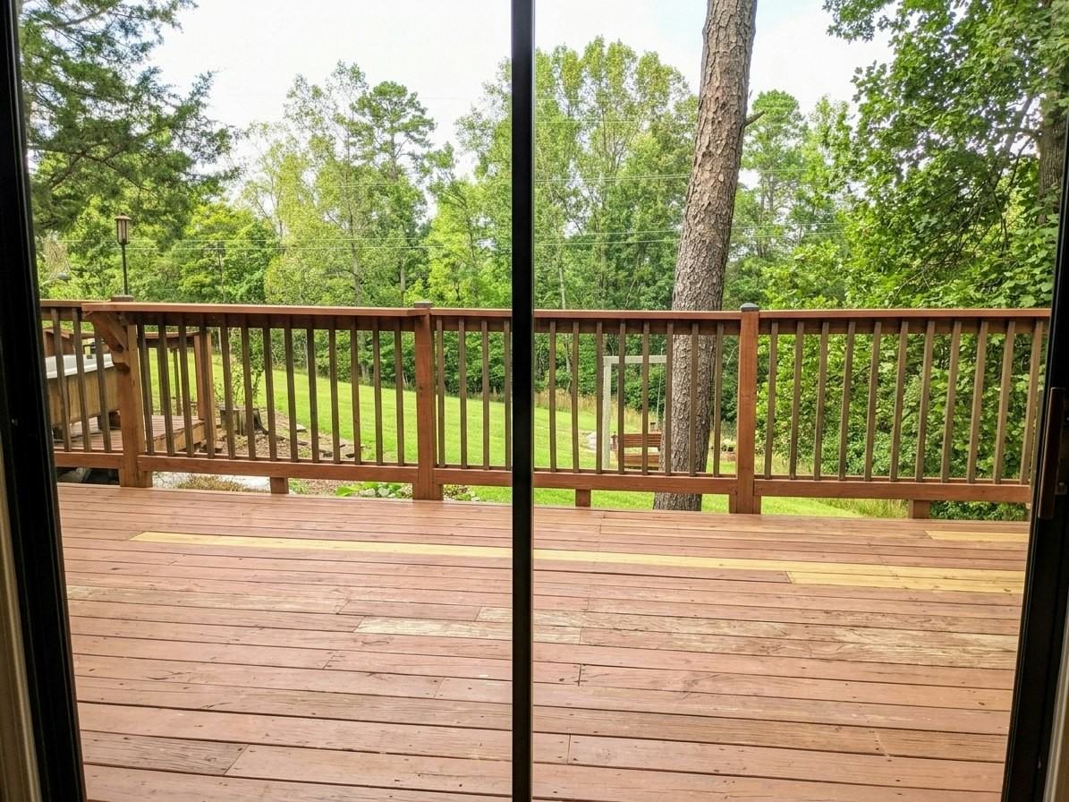 3233 Lake Road Circle - Photo 4 of 15