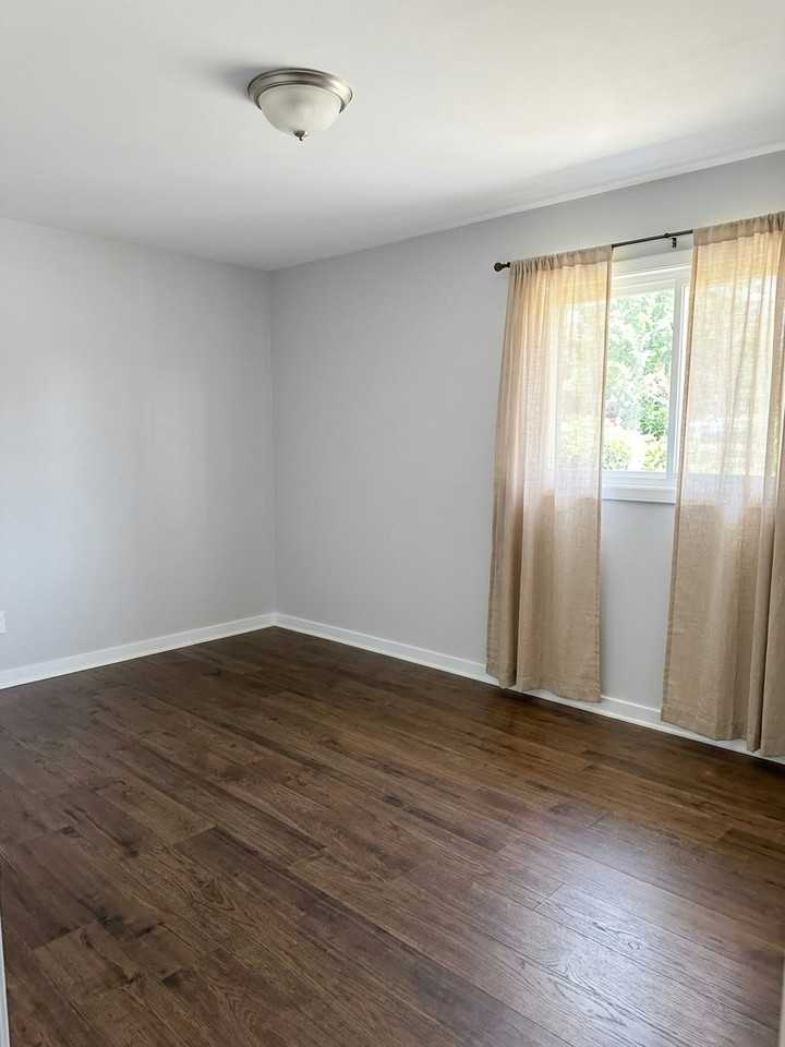 3233 Lake Road Circle - Photo 6 of 15